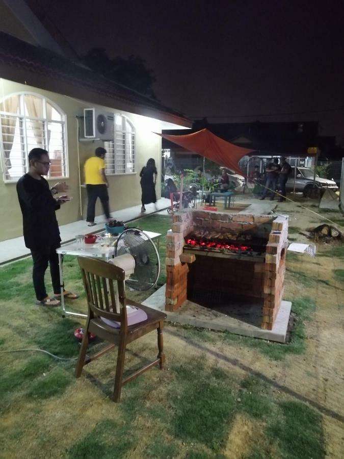 Homestay Malinja Bandar Baru Uda * Johor Bahru